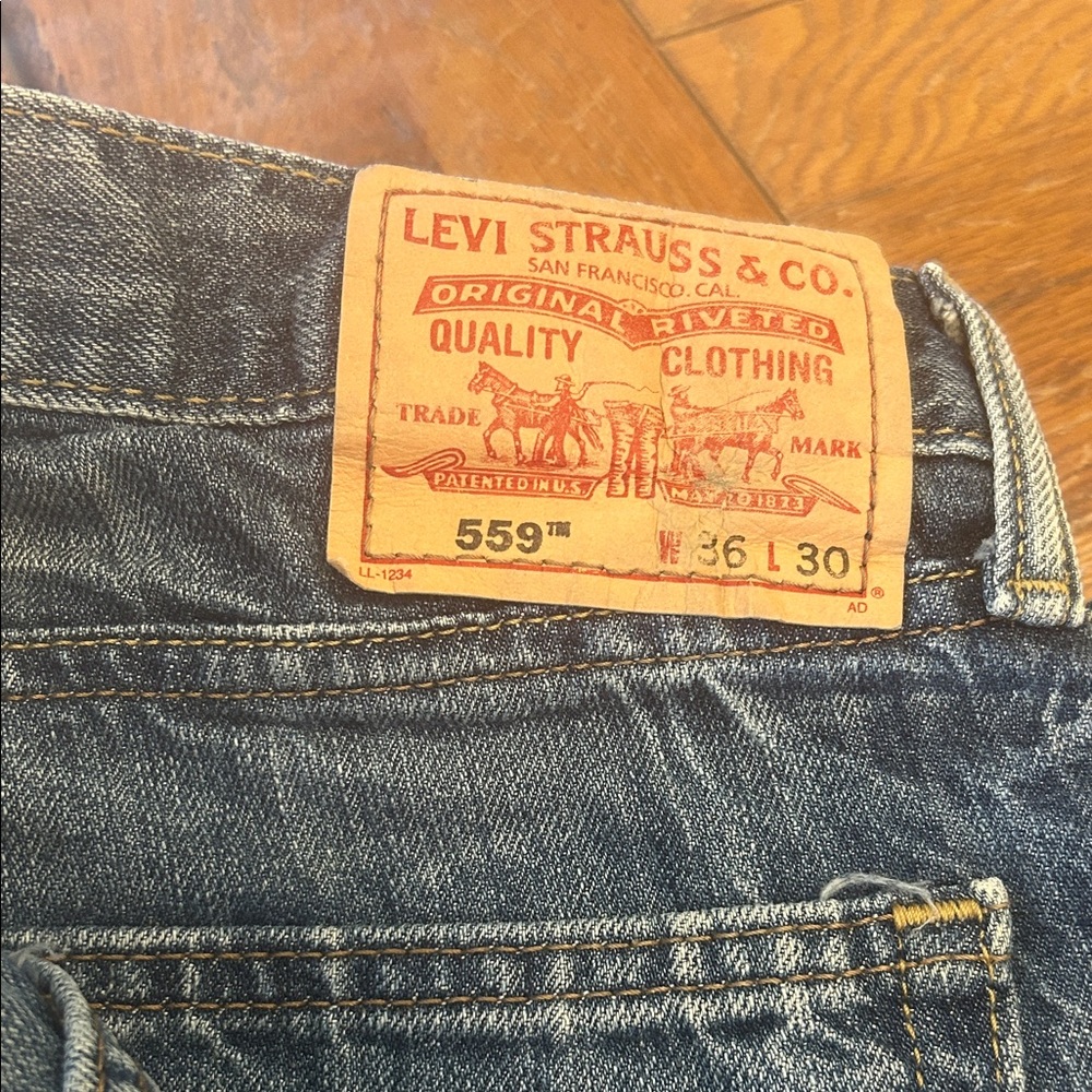 Levi's Relaxed Straight 559 Denim Jeans